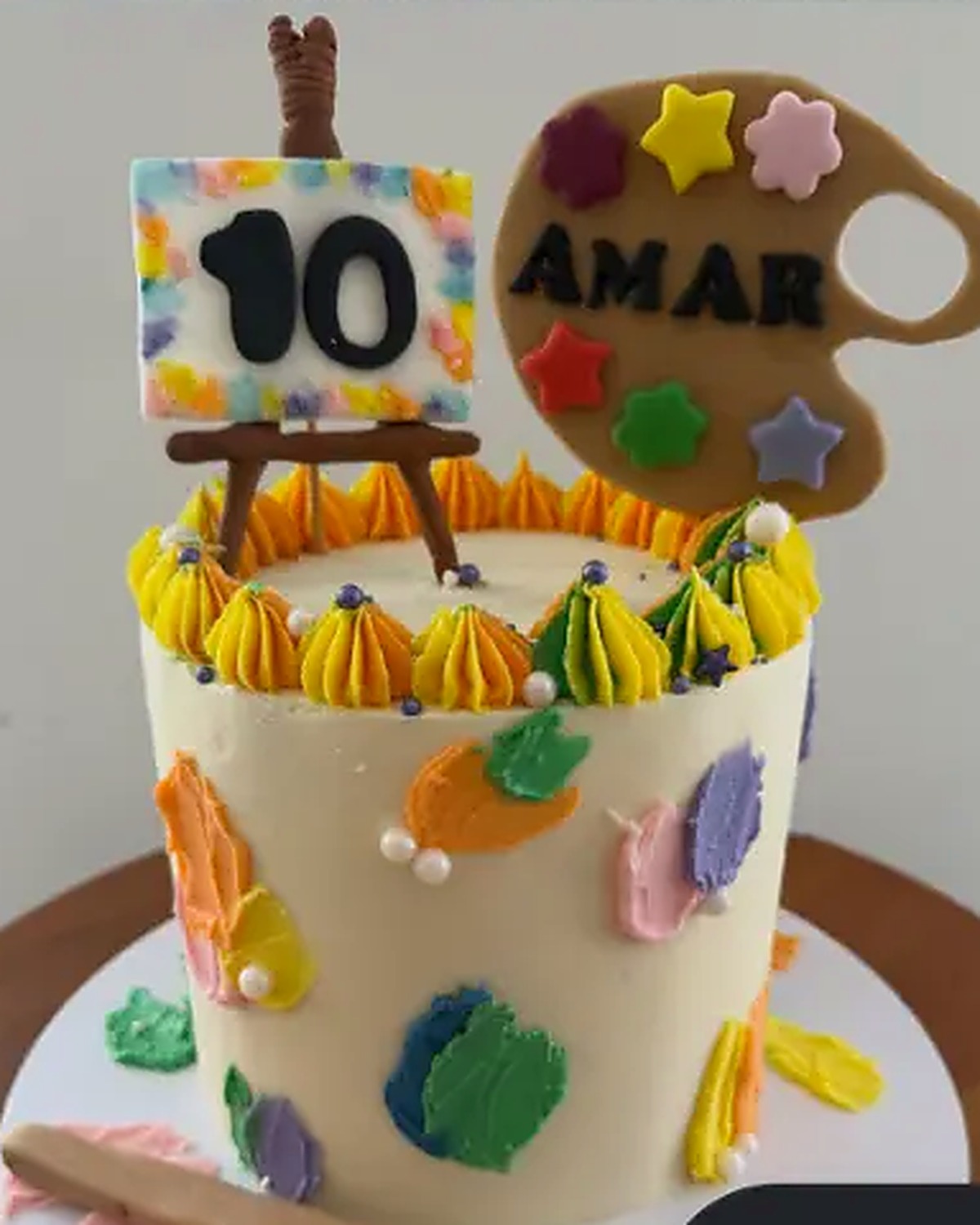 Hand-painted kids cake